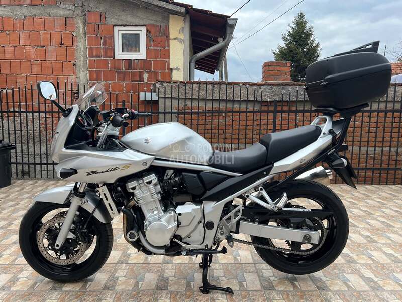 Suzuki Bandit GSF 650 A2 CH