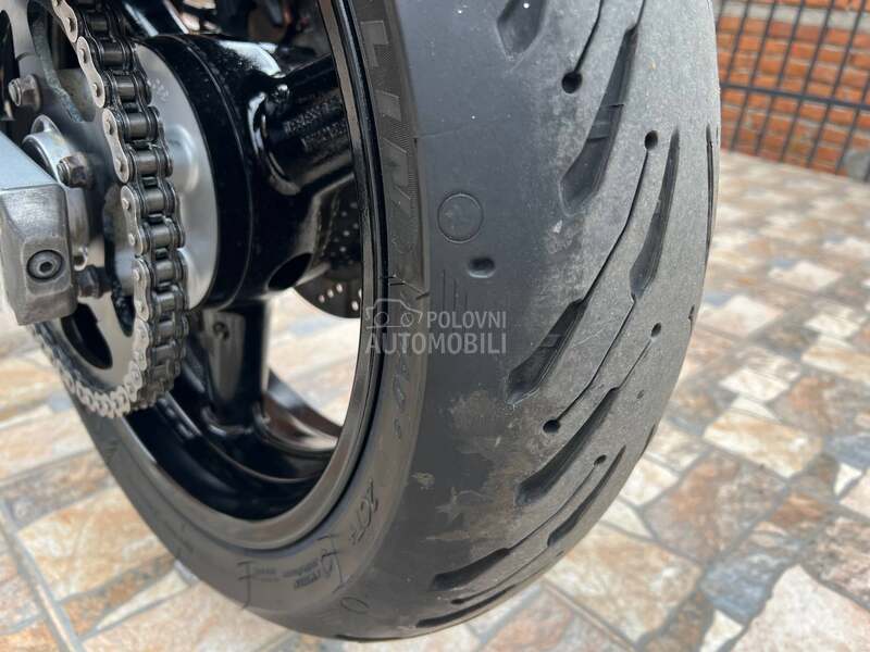 Suzuki Bandit GSF 650 A2 CH