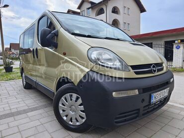 Opel Vivaro TNG 9 sedišta