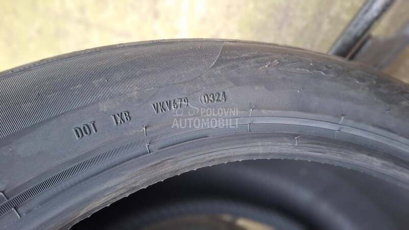 Pirelli 295/40 R21 Letnja