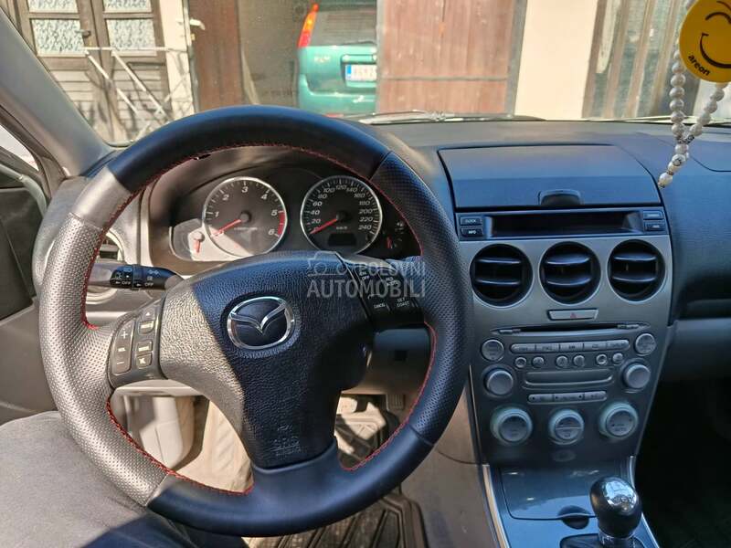 Mazda 6 