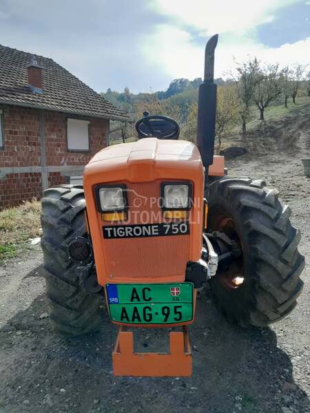 Antonio Carraro tigrone 750