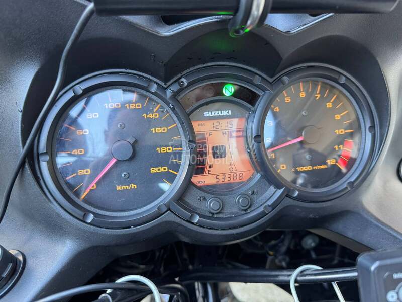 Suzuki vStrom DL 650