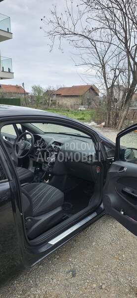 Opel Corsa D 