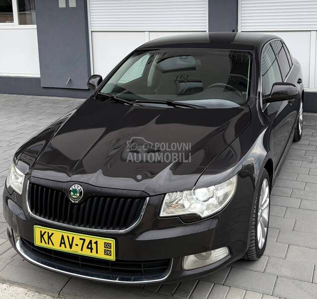 Škoda Superb 