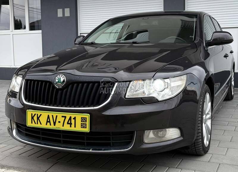 Škoda Superb 