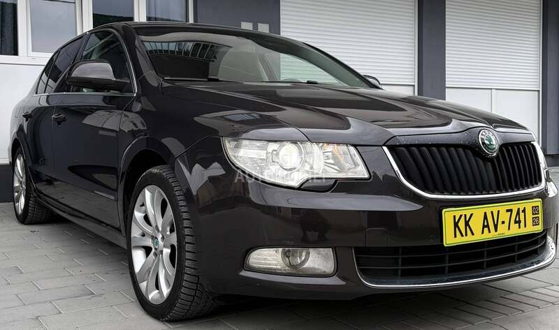 Škoda Superb 