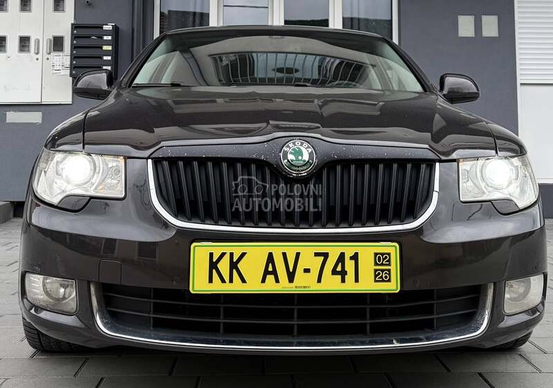 Škoda Superb 