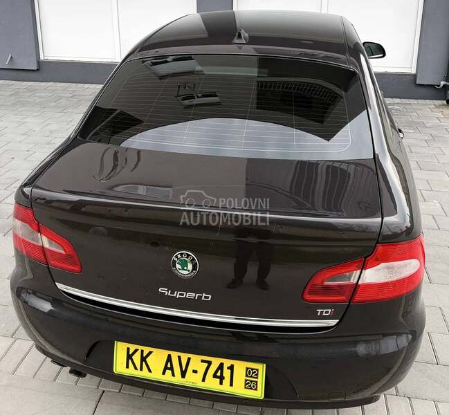 Škoda Superb 
