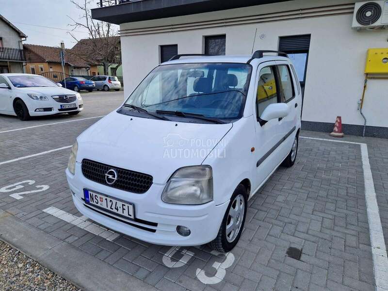 Opel Agila 1.0