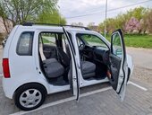Opel Agila 1.0