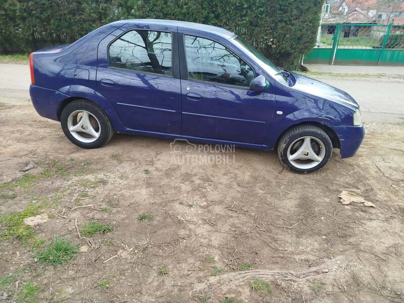 Dacia Logan 