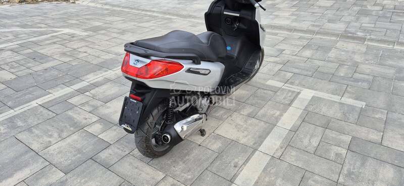 Piaggio x 7 250i