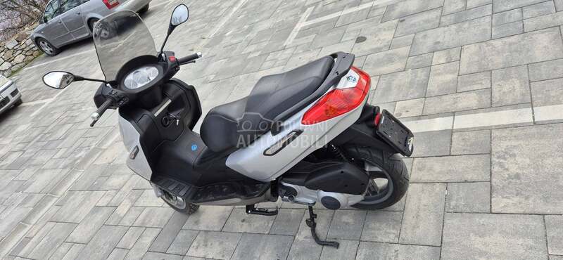 Piaggio x 7 250i