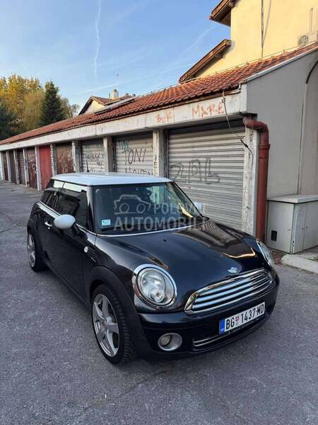 MINI Cooper 