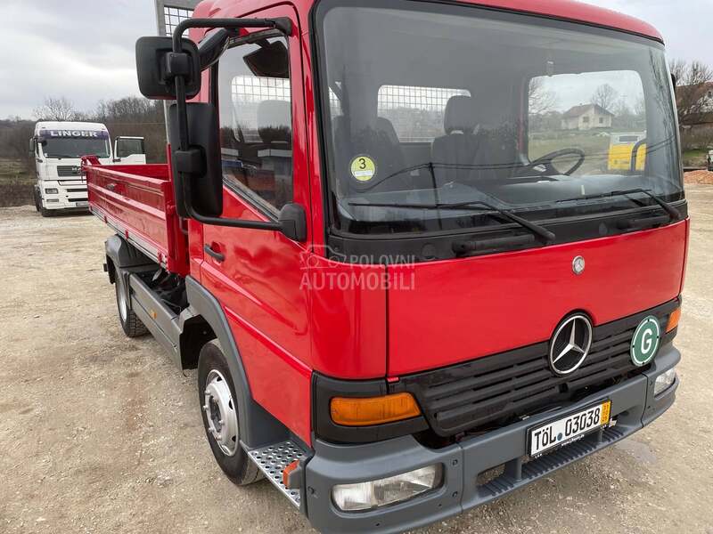 Mercedes Benz Atego 818