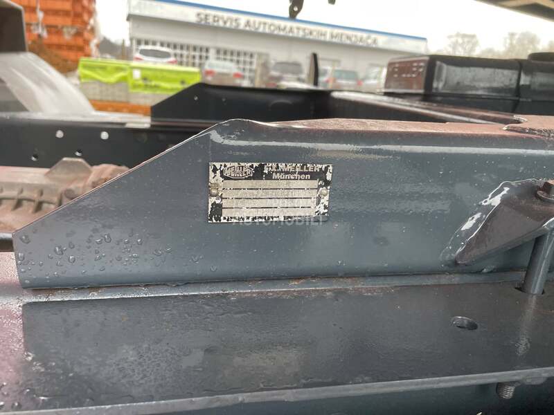 Mercedes Benz Atego 818