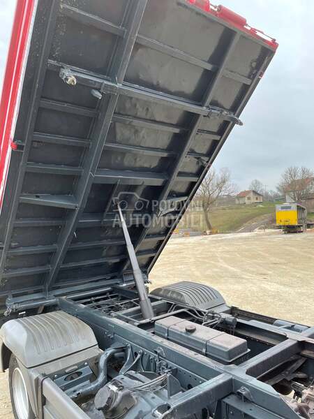 Mercedes Benz Atego 818