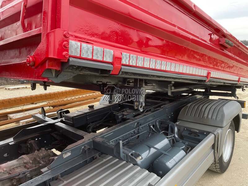 Mercedes Benz Atego 818