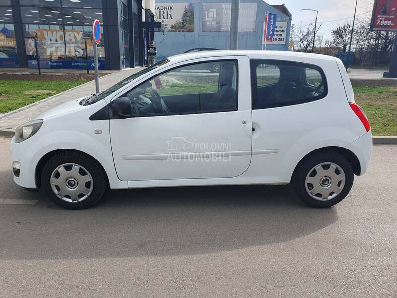 Renault Twingo 
