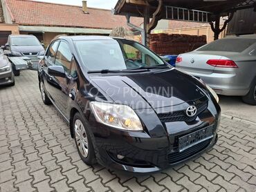 Toyota Auris 1.3 vvt-i