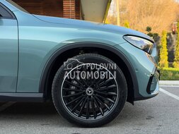 Mercedes Benz GLC 300 d AMG 4M slika 7