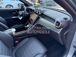 Mercedes Benz GLC 300 d AMG 4M slika 26