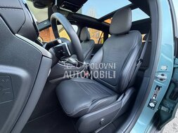 Mercedes Benz GLC 300 d AMG 4M slika 18