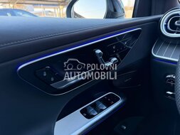 Mercedes Benz GLC 300 d AMG 4M slika 37