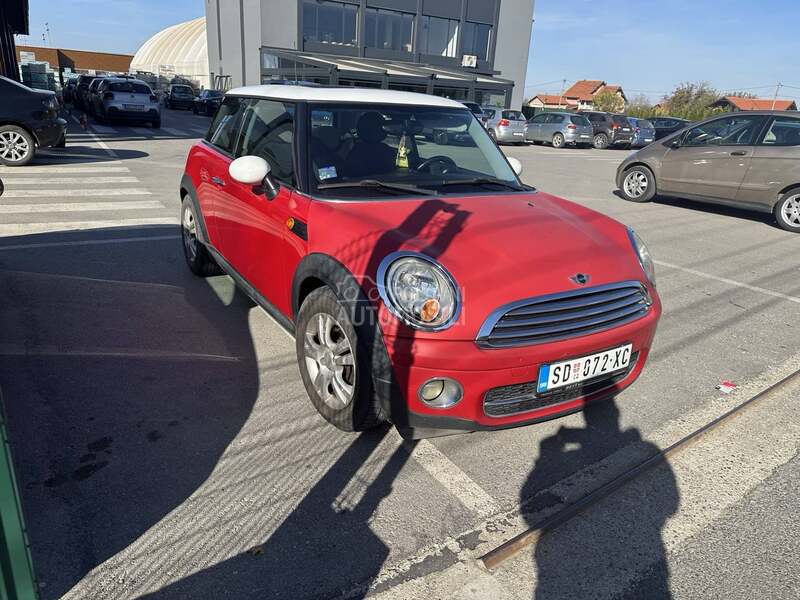 MINI Cooper 