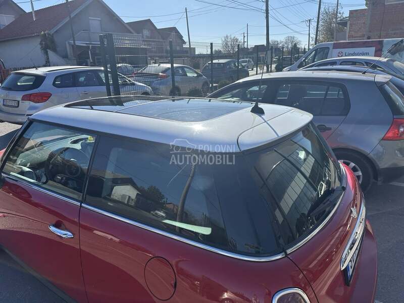 MINI Cooper 
