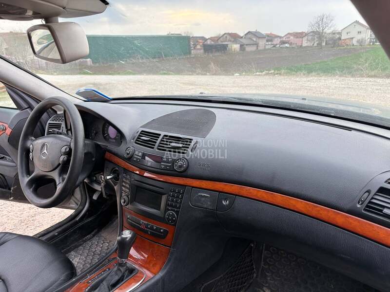 Mercedes Benz E 200 E 200cdi