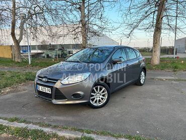 Ford Focus 1.6 B E N Z I N