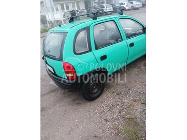 Opel Corsa B 99