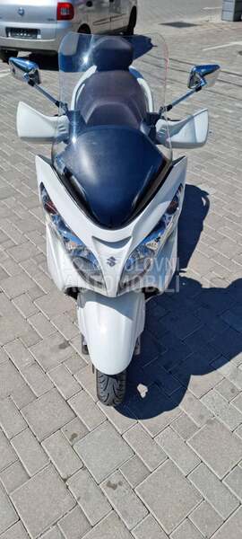 Suzuki burgman