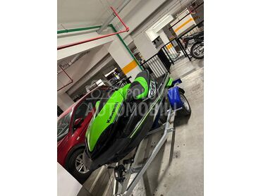 Kawasaki ULTRA 310 R