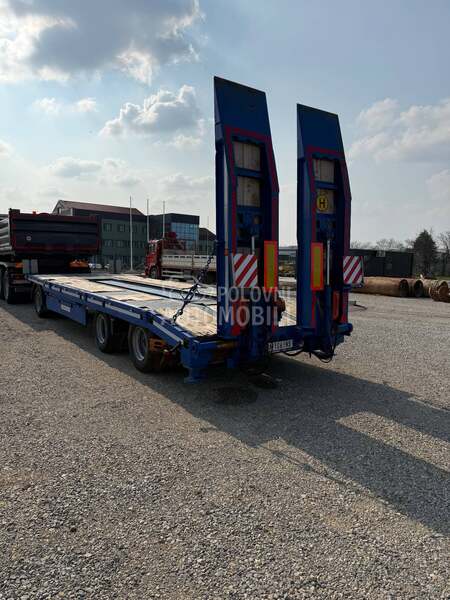 Schwarzmuller TU 30/100