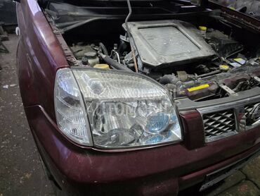 farovi za Nissan X-Trail od 2001. do 2007. god.