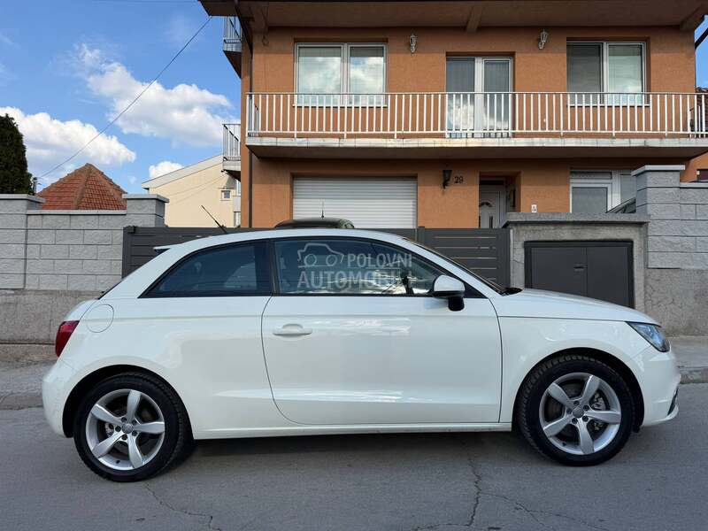 Audi A1 