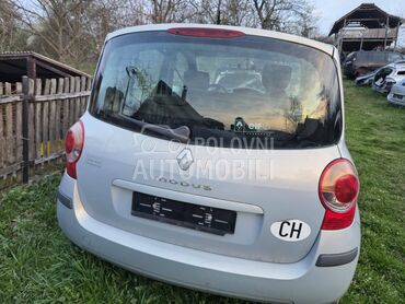 gepek vrata za Renault Modus od 2004. do 2008. god.