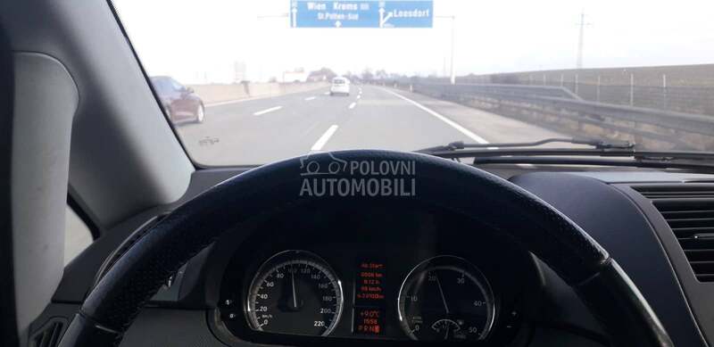 Mercedes Benz Viano Westfalia  CH