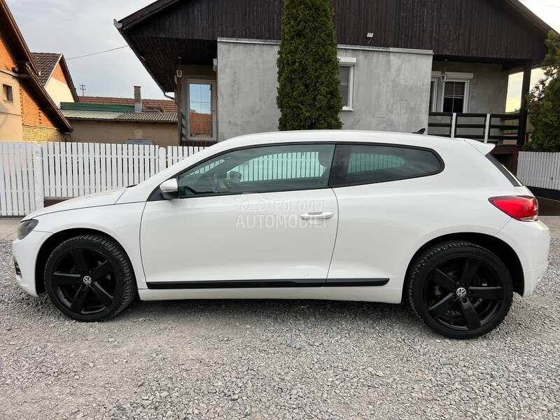Volkswagen Scirocco OPREMA