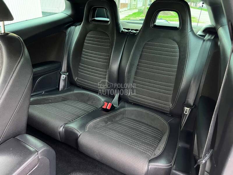 Volkswagen Scirocco OPREMA