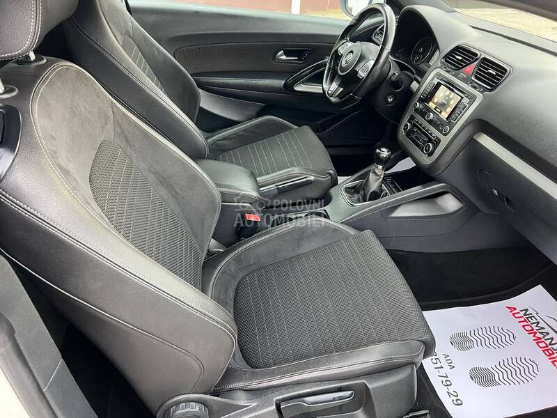 Volkswagen Scirocco OPREMA