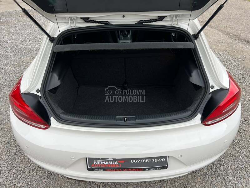 Volkswagen Scirocco OPREMA