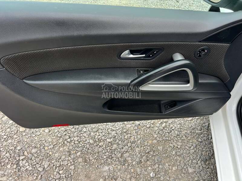 Volkswagen Scirocco OPREMA