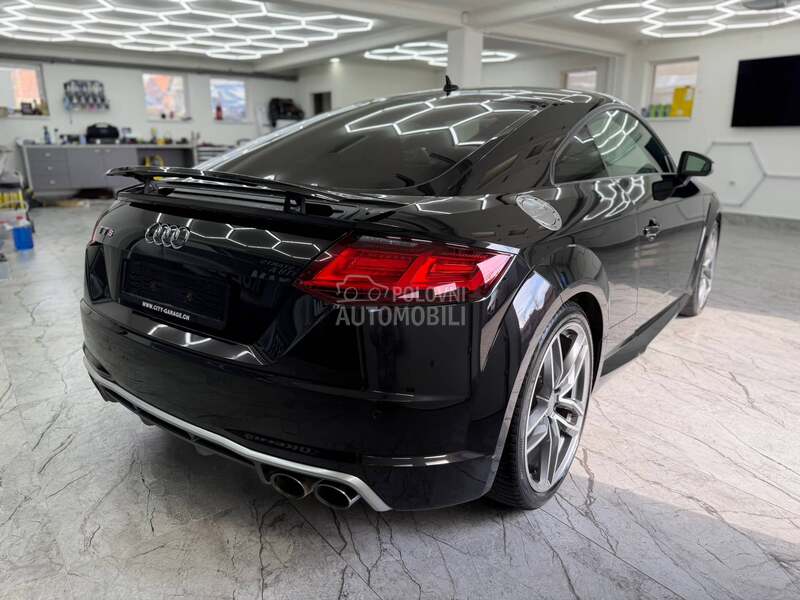Audi TTS S-Tronic Quattro