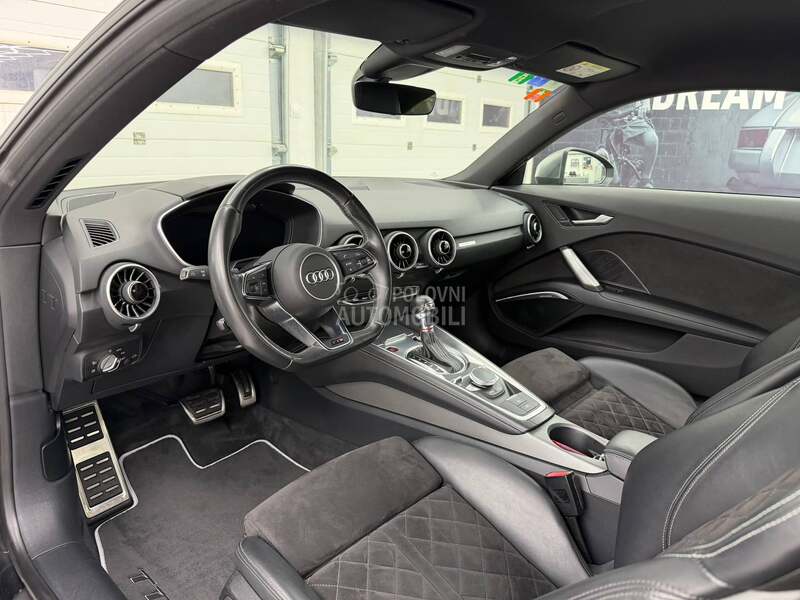 Audi TTS S-Tronic Quattro