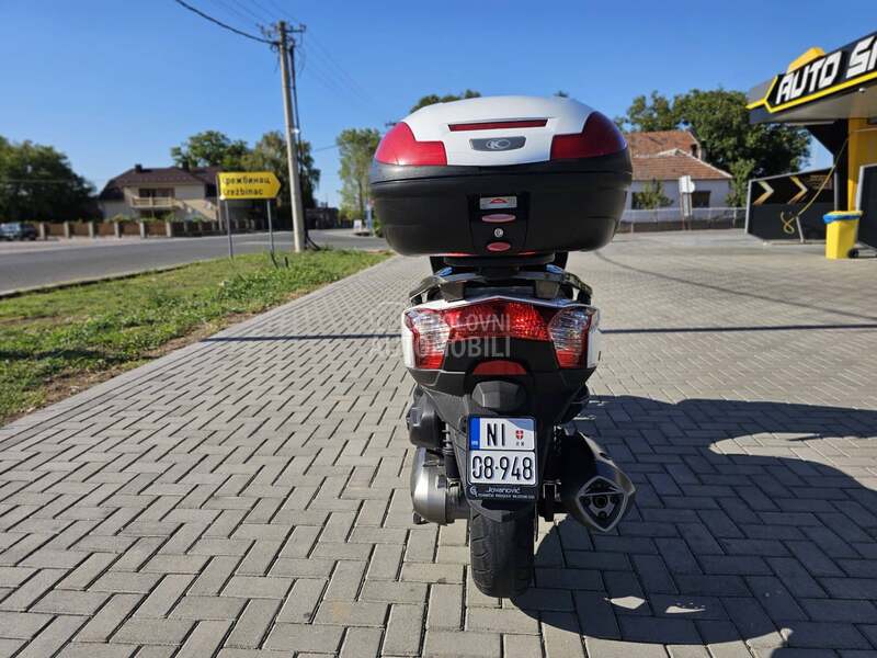 Kymco Downtown 300i