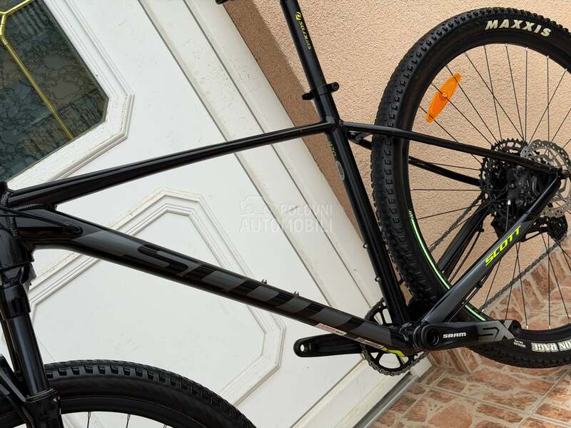Scott Scale 29